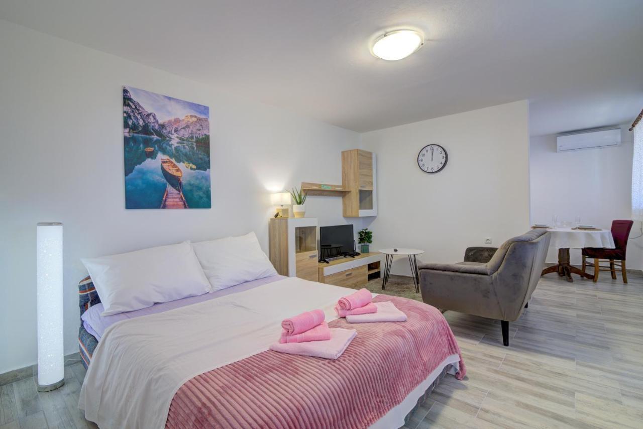 Apartman Maria *