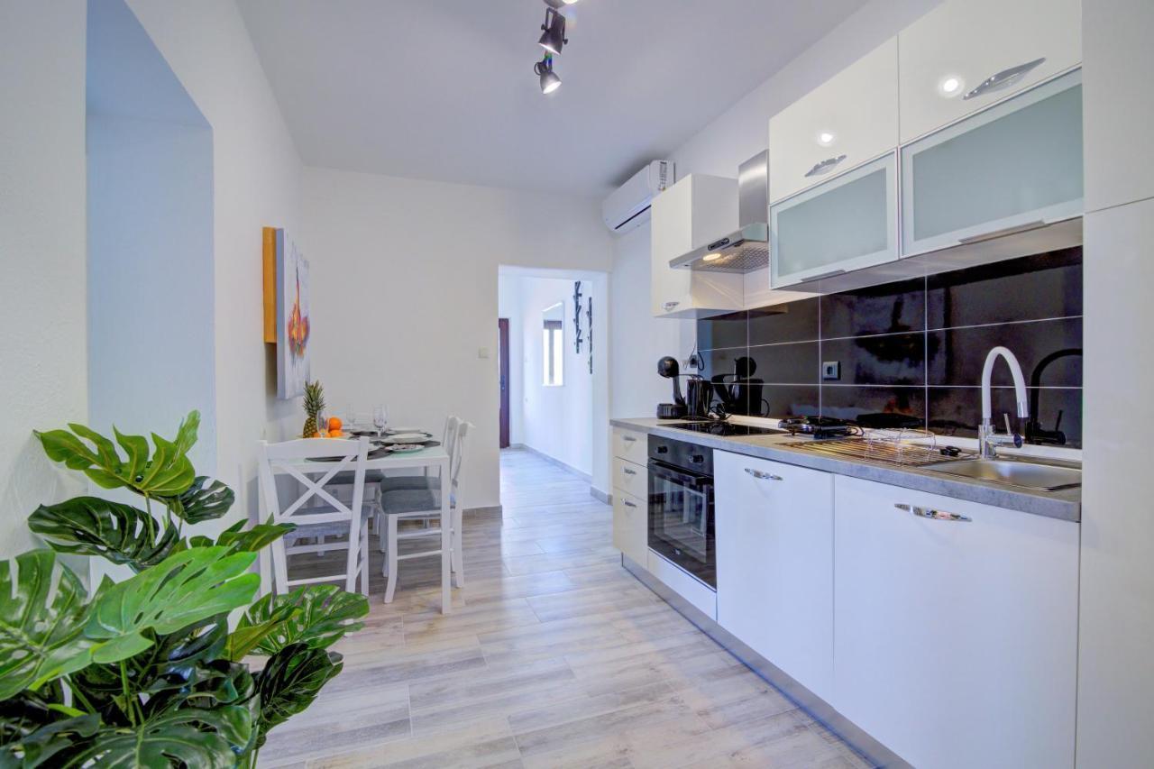Maria Apartment *